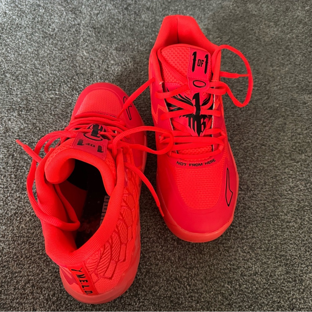 Puma Mens Bright Red Sneakers - Picture 4 of 9